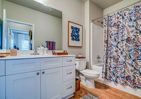 4830 Westcott - Bathroom